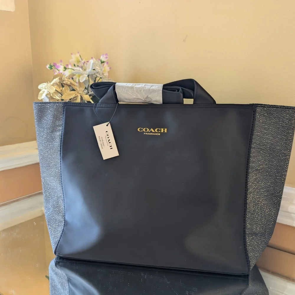 Coach tote bag